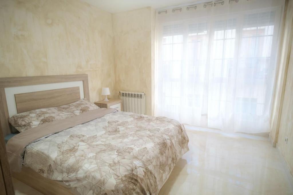 Piso Acogedor En Madrid Centro Apartment Ngoại thất bức ảnh