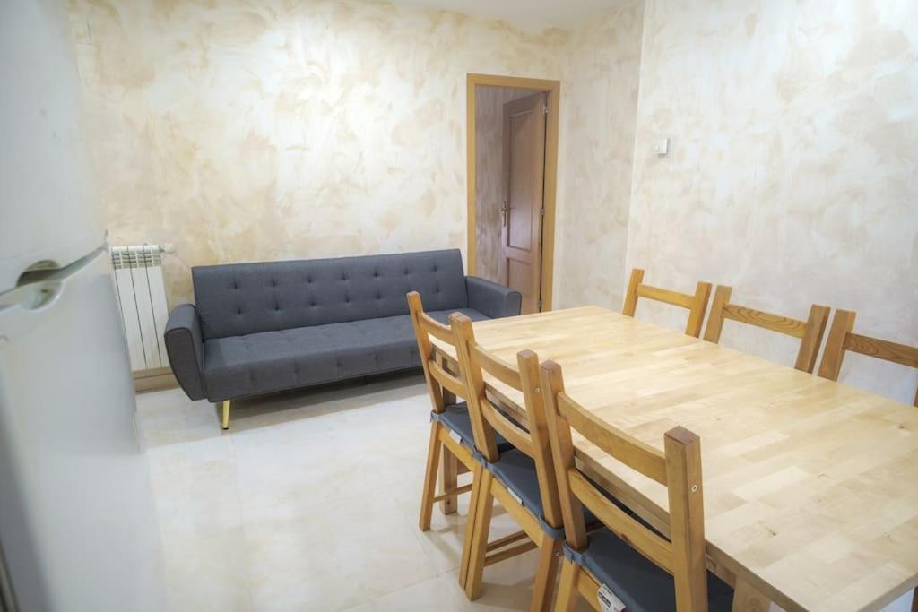 Piso Acogedor En Madrid Centro Apartment Ngoại thất bức ảnh